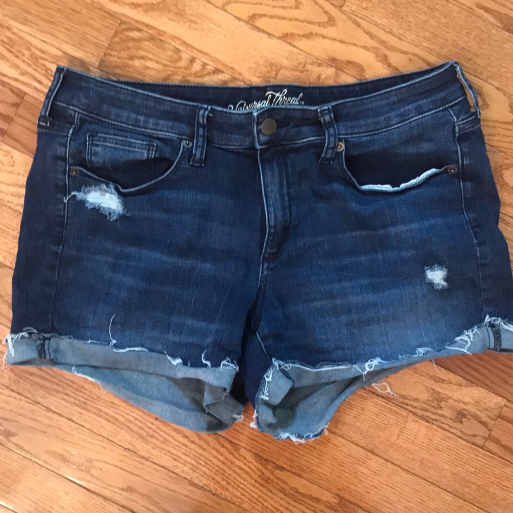 Distressed cut off shorts